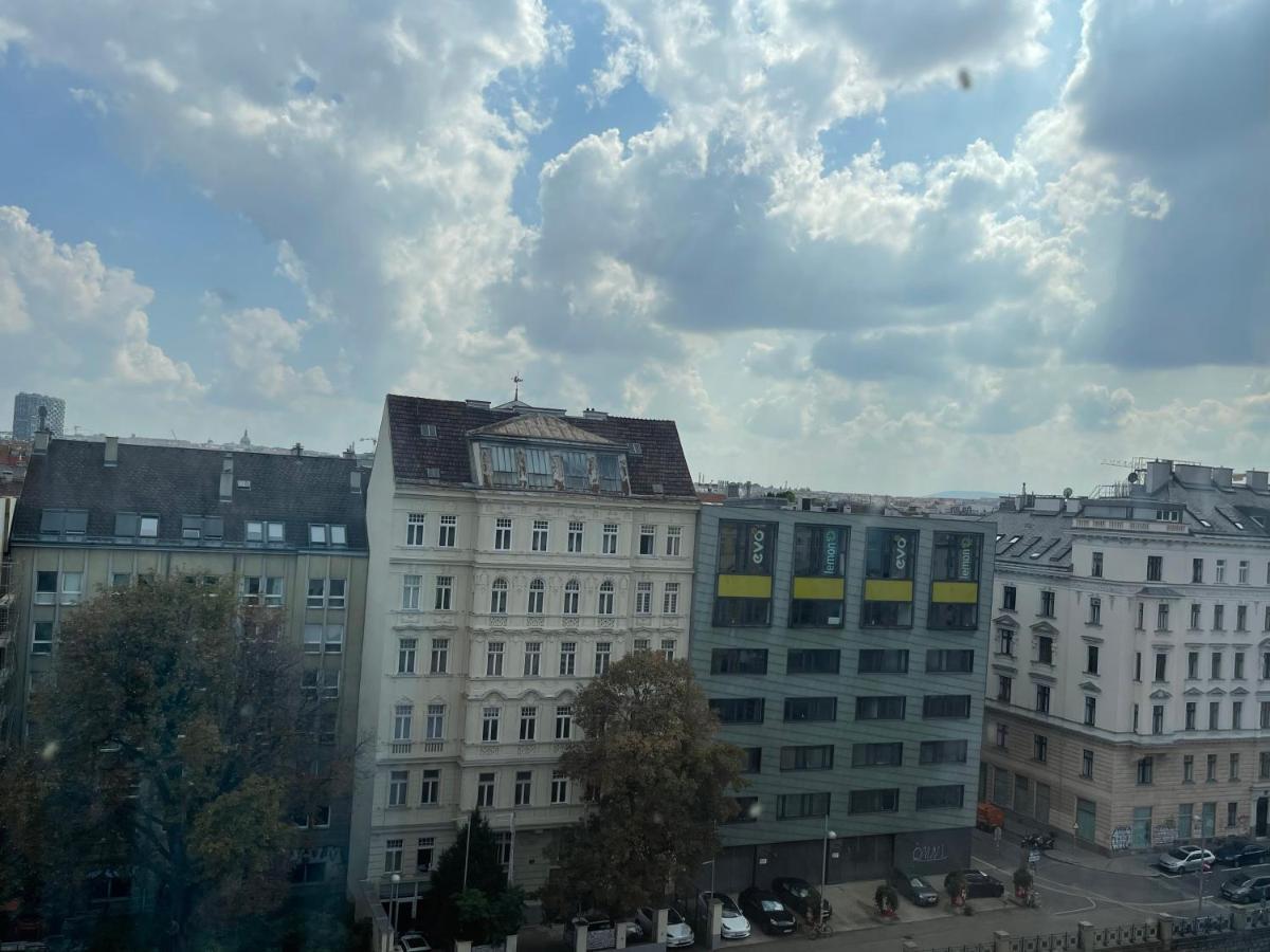 Rooftop Room With Terrace. Viena Exterior foto
